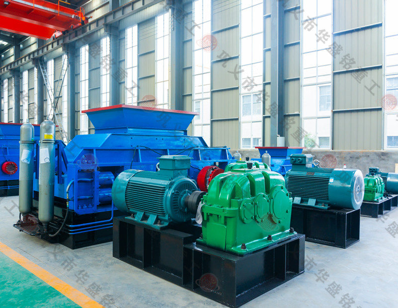 可將河卵石打成沙子的設(shè)備有哪些？對輥制砂機好用嗎？