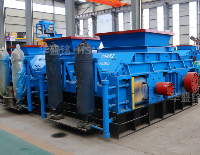 砂石數(shù)控全自動液壓對輥制砂機：高效生產(chǎn)的智能選擇